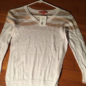 Ladies sweater